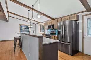 1135 Windsor St, Oshkosh, WI 54902 - Photo 2