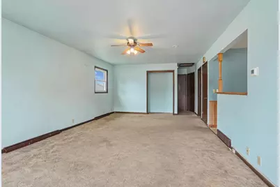 1311 S 31st Street, Manitowoc, WI 54220 - Photo 2