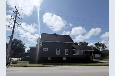 615 Superior Avenue, Oconto, WI 54153 - Photo 2