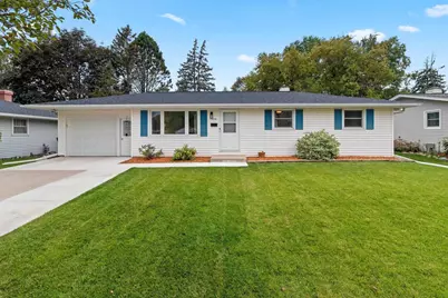 134 Minor Court, Green Bay, WI 54303 - Photo 1