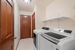 3560 Highland Center Dr, Green Bay, WI 54311 - Photo 22