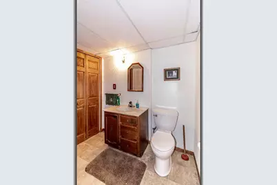 1903 Lawrence Street, New London, WI 54961 - Photo 24