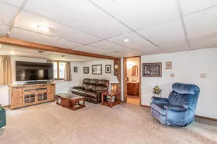 1903 Lawrence St, New London, WI 54961 - Photo 20