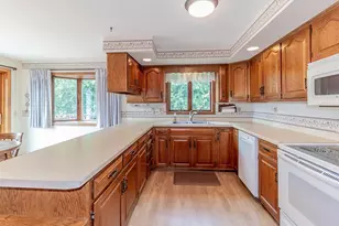 1903 Lawrence St, New London, WI 54961 - Photo 8