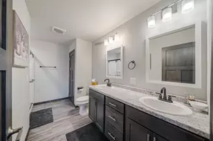 1541 Liberty Ave, Neenah, WI 54956 - Photo 20