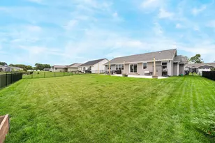 1541 Liberty Ave, Neenah, WI 54956 - Photo 28