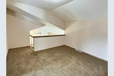 2756 Clover Street, Oshkosh, WI 54901 - Photo 16