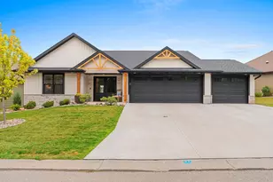 1831 Bobby Jones Dr, De Pere, WI 54115 - Photo 40