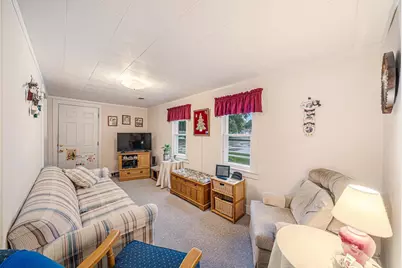 2303 N Main Street, Oshkosh, WI 54901 - Photo 6