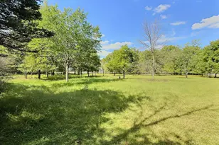 2573 Oregon St, Oshkosh, WI 54902 - Photo 20