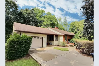 2573 Oregon Street, Oshkosh, WI 54902 - Photo 1