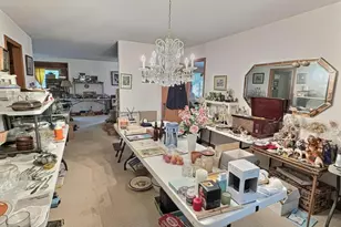 2573 Oregon St, Oshkosh, WI 54902 - Photo 6