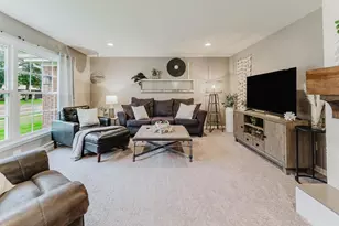 1433 Hazel St, Oshkosh, WI 54901 - Photo 4