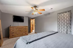 1854 Fairview St, Oshkosh, WI 54901 - Photo 28