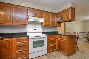 1040 Debra St, Wrightstown, WI 54180 - Photo 14