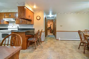 1040 Debra St, Wrightstown, WI 54180 - Photo 32