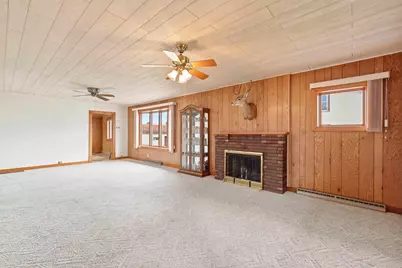 709 W North Water Street, New London, WI 54961 - Photo 10
