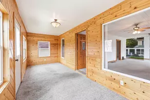 709 W North Water St, New London, WI 54961 - Photo 18
