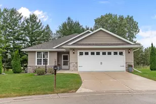 4726 N Tony Ct, Appleton, WI 54913 - Photo 2