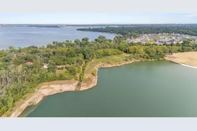 Leonard Point Road, Oshkosh, WI 54904 - Photo 4