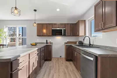 1800 Southland Lane, New London, WI 54961 - Photo 16