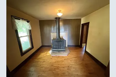 38 18th Street, Clintonville, WI 54929 - Photo 10
