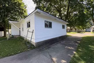 38 18th St, Clintonville, WI 54929 - Photo 20