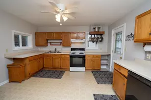 213 S Franklin St, Oconto Falls, WI 54154 - Photo 2