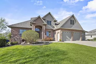 2481 Copper Ln, Green Bay, WI 54311 - Photo 2