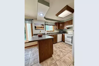 2829 Sheldon Drive, Oshkosh, WI 54942 - Photo 8