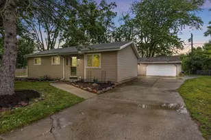 1200 Fieldcrest Dr, Menasha, WI 54952 - Photo 26