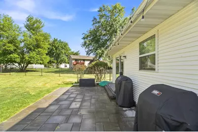 3885 Cobblestone Court, Oshkosh, WI 54901 - Photo 24