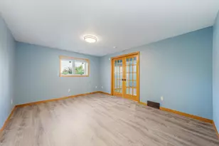 1549 Belle Plane Cir, Green Bay, WI 54313 - Photo 34