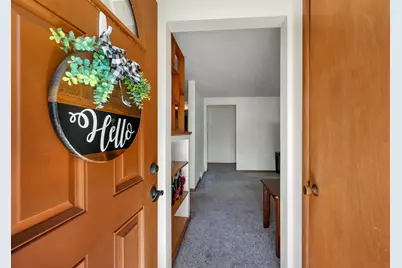 2310 N Idlewild Court, Green Bay, WI 54303 - Photo 12