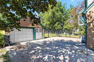 153 N Main St, Clintonville, WI 54929 - Photo 10