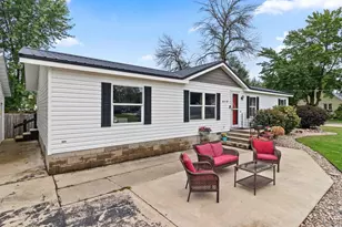 415 W 2nd St, Shawano, WI 54166 - Photo 30