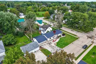 415 W 2nd St, Shawano, WI 54166 - Photo 36