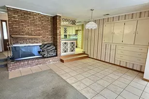 1005 S Webster Ave, Omro, WI 54963 - Photo 12