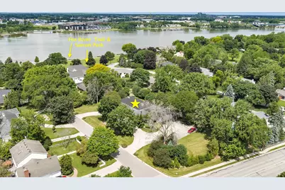 675 Sunset Circle, Green Bay, WI 54301 - Photo 72