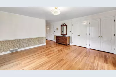 675 Sunset Circle, Green Bay, WI 54301 - Photo 18
