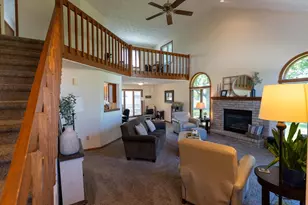 N9674 Golden Way, Appleton, WI 54915 - Photo 2