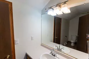N9674 Golden Way, Appleton, WI 54915 - Photo 46