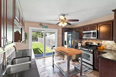 124 Irene Street, Neenah, WI 54956 - Photo 12