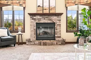 3025 White Birch St, Kaukauna, WI 54130 - Photo 8