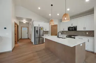 2411 Whispering Wind Ln, Green Bay, WI 54303 - Photo 6