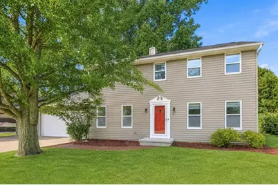 29 Pheasant Court, Appleton, WI 54915 - Photo 1
