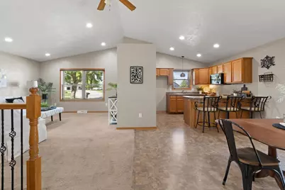 1136 Mistletoe Lane, Winneconne, WI 54986 - Photo 8