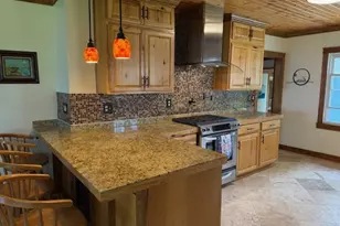 N7184 Winnebago Dr, Fond du Lac, WI 54935 - Photo 8
