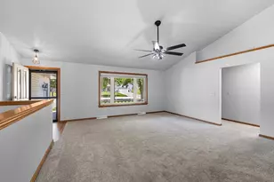 1188 Stillwater Ct, Green Bay, WI 54313 - Photo 4