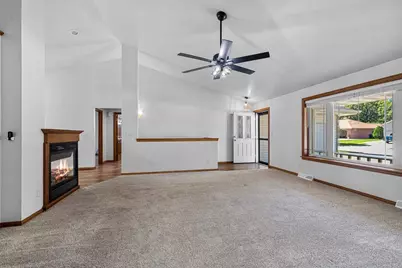 1188 Stillwater Court, Green Bay, WI 54313 - Photo 6